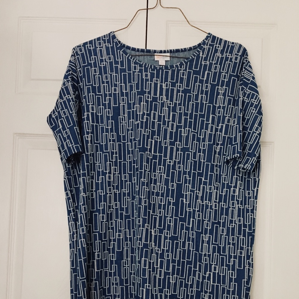 Lularoe tunic